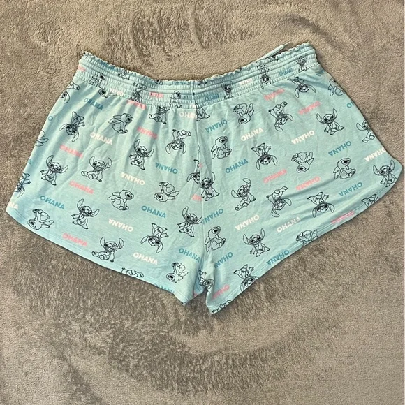 Women’s Disney Stitch Ohana Pajama Shorts size 2X - Picture 3 of 4